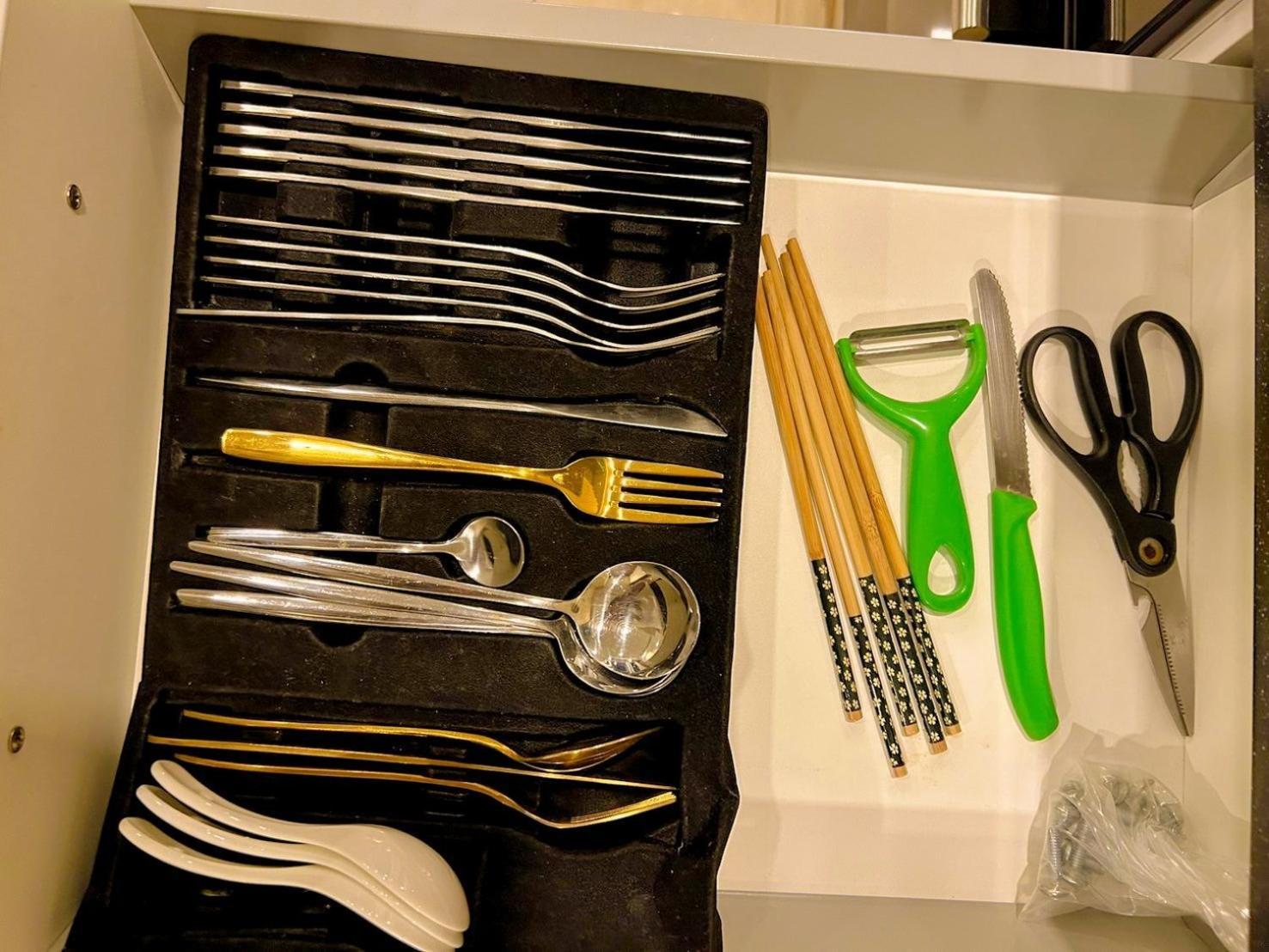 Grand Avenue Residence Condominium パッタヤー エクステリア 写真